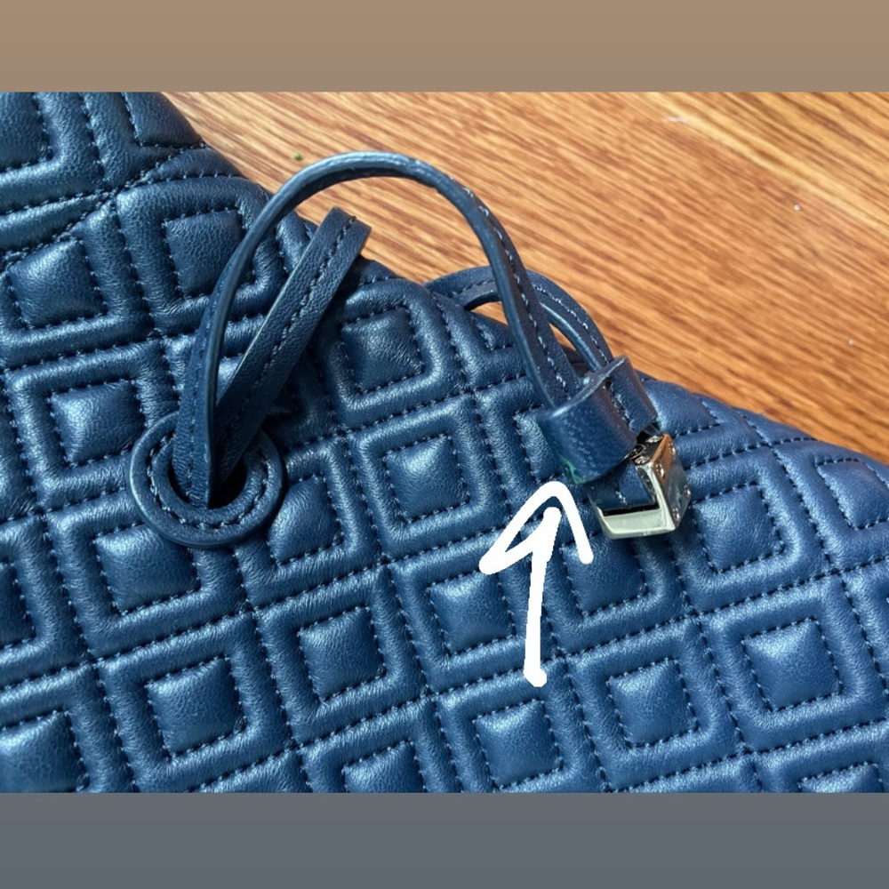 Tory Burch Marion Hudson Bay Navy Blue Quilted Leather Tote - Picture 3 of 3